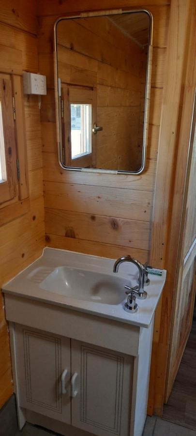 Churchill Cabin Мэриборо Экстерьер фото